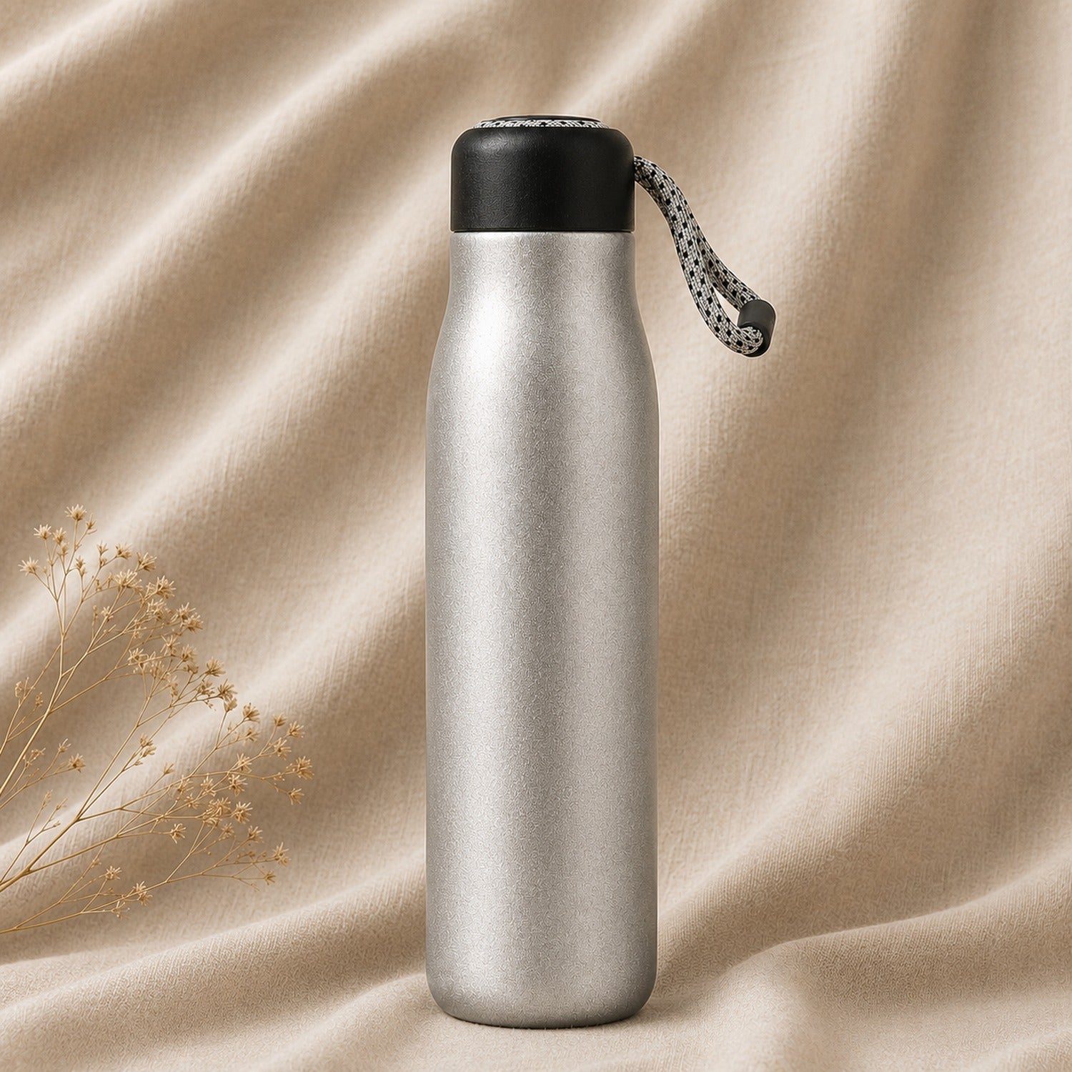 Insulated Field Bottle in Silver on natural oatmeal linen